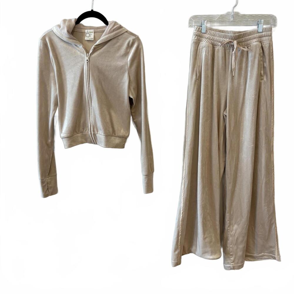 OFFLINE By Aerie Velour Cropped Zip Hoodie & Wide Leg Set